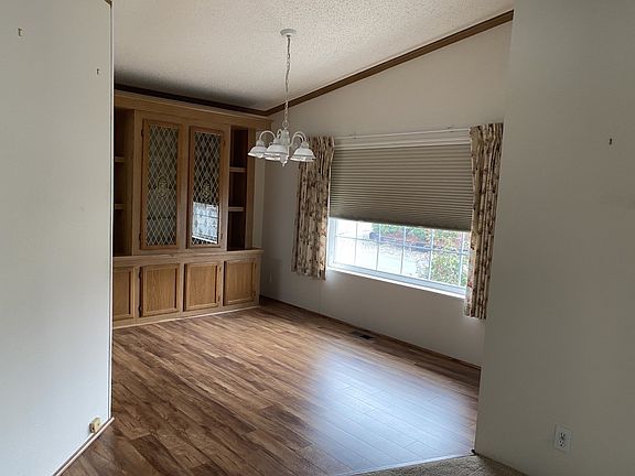 4th image of 3700 14th Ave SE Unit 26