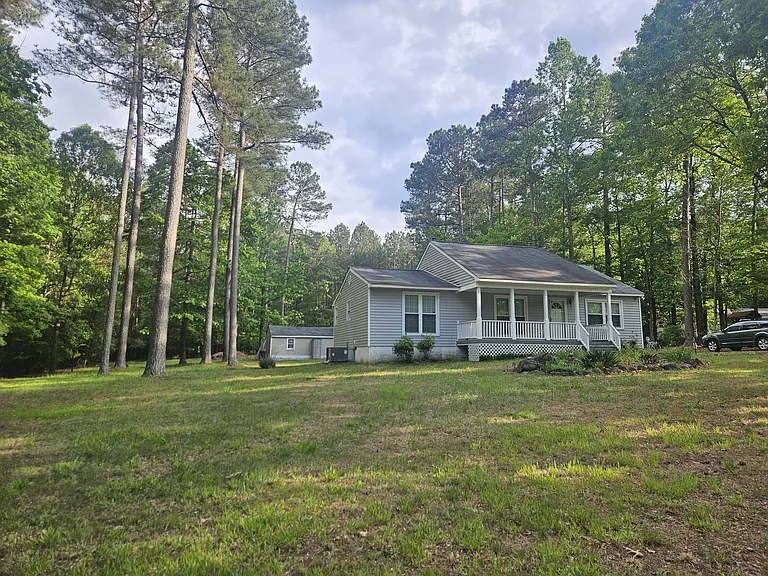 119 S Creek Dr — Photo 3