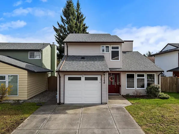 3220 Dunkirk Ave, Coquitlam, BC V3E 1G5