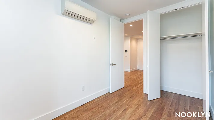 Rented by Nooklyn NYC LLC | media 13