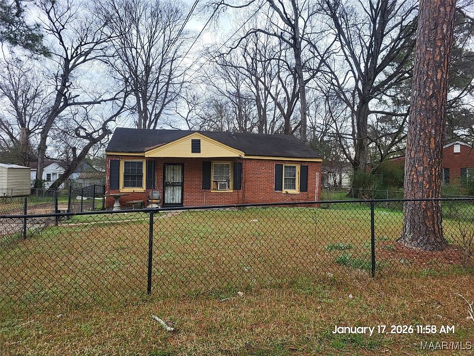 1st image of 3967 Oak St
