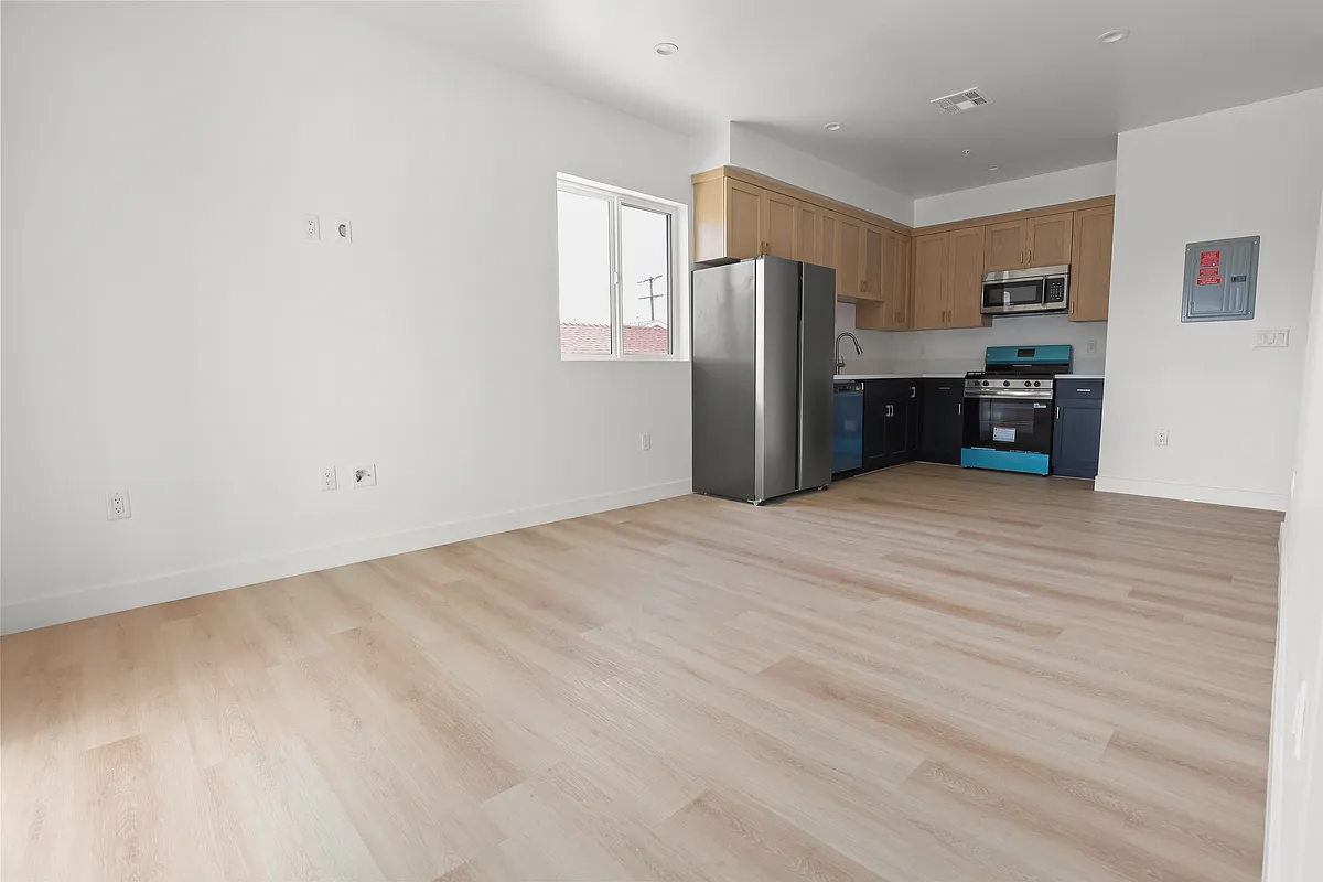 Building Photo - 1265 Browning Blvd #1/2