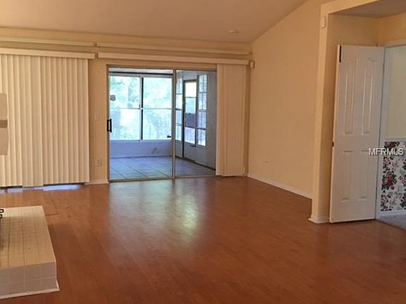 3rd image of 6246 Brookhill Cir