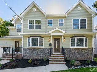 189 Normandy Rd, Edison, NJ 08820