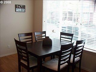 4th image of 1295 SE Roundelay St
