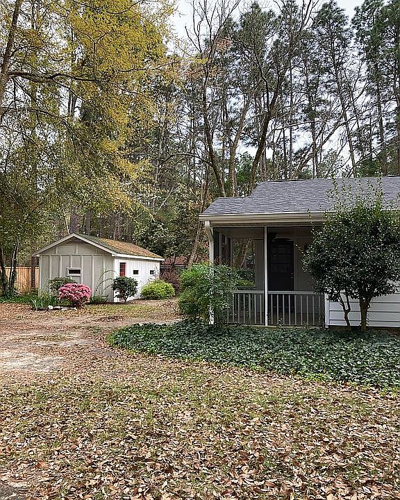 2nd image of 123 McNair Rd