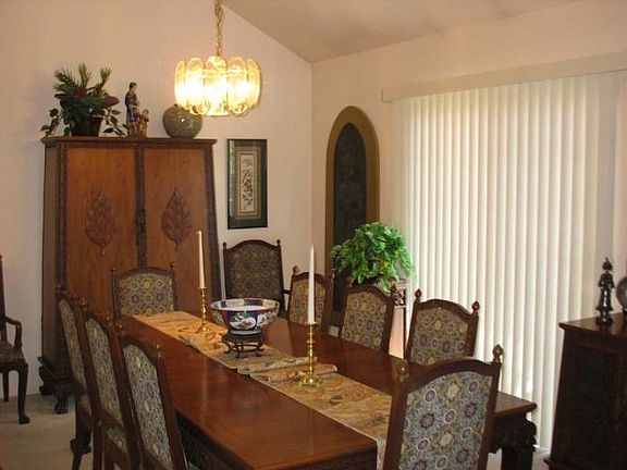 5th image of 2542 W Central Park Cir