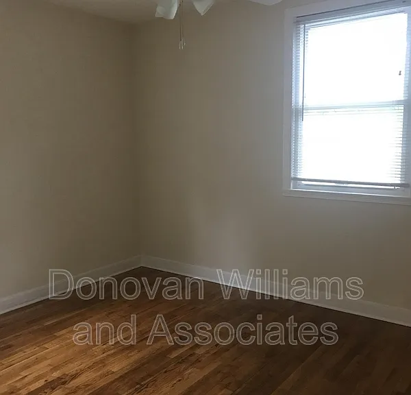 2200 Thurmond Pl — Photo 7