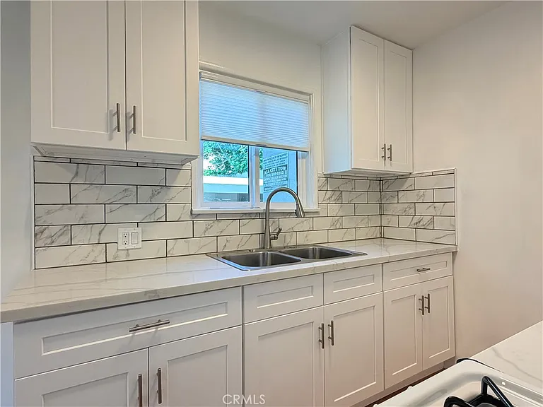 722 Westbourne Dr #C — Photo 9