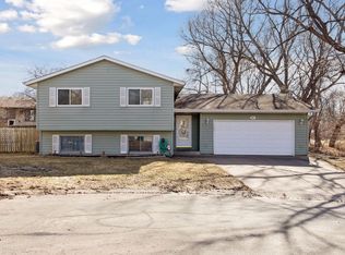 937 10th St SW, Forest Lake, MN 55025