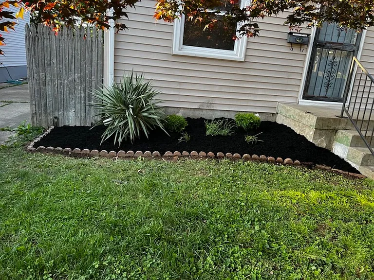 327 Inverness Ave — Photo 3