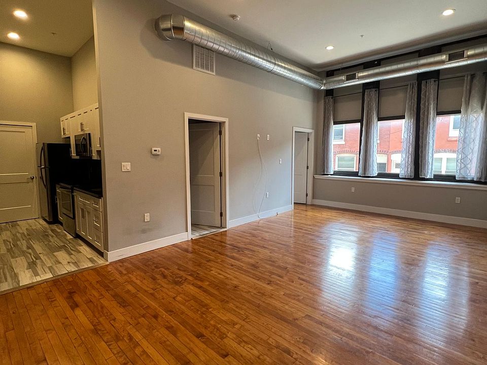 1st image of 1507 S 17th St #112