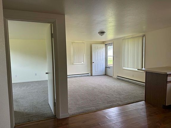 5th image of 1311 3rd Ave