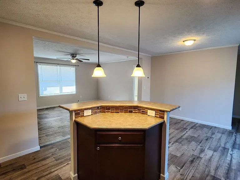 312 McLean Heights Ct — Photo 8