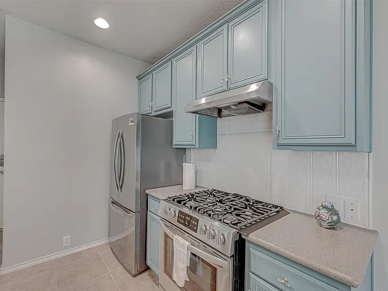 13600 Breton Ridge St #32C — Photo 25