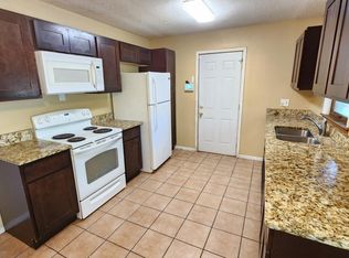 10616 Wren St NW, Coon Rapids, MN 55433