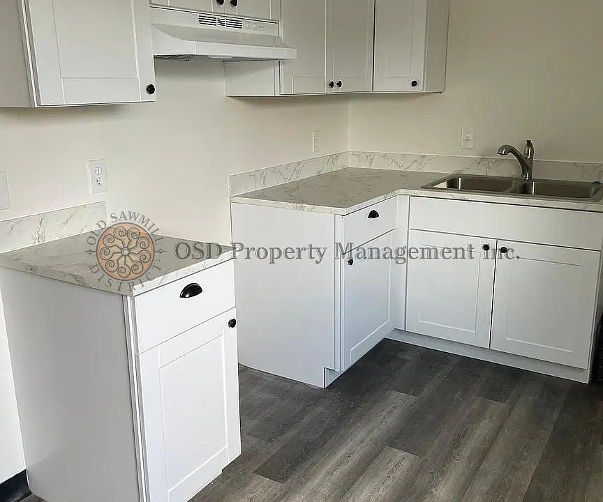 1800 Phillips St APT 3, Missoula, MT 59802 Zillow