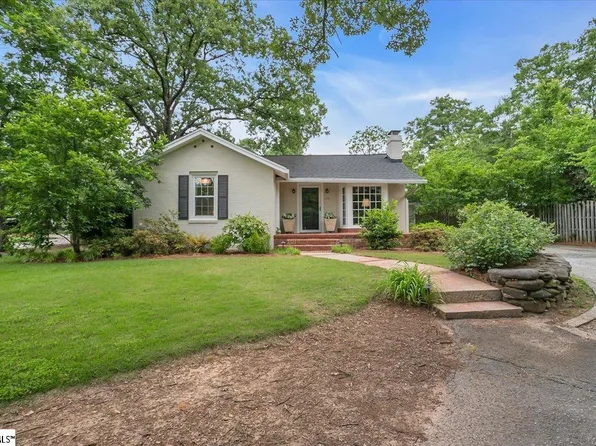 110 Wembley Rd, Greenville, SC 29607