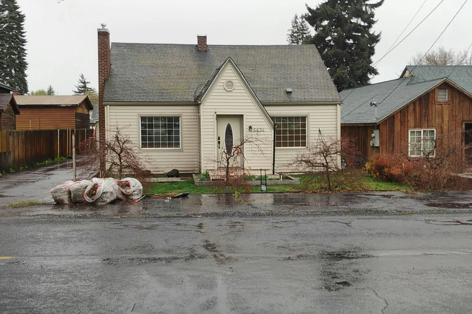 4634 Crosby Ave photo 1