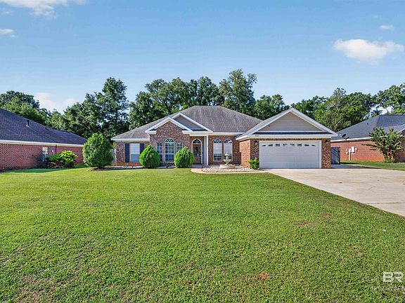 2nd image of 16566 Tyson Dr