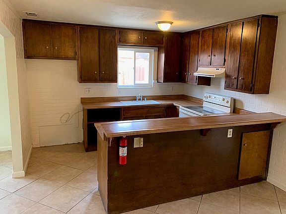 5th image of 1314 Frances Dr