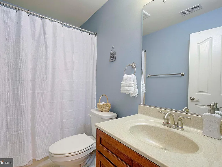 3104 Lawrin Ct — Photo 23