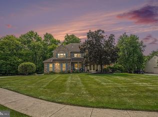 970 Clover Ct, Blue Bell, PA 19422