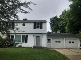 326 Amos Ave, Portage, MI 49002