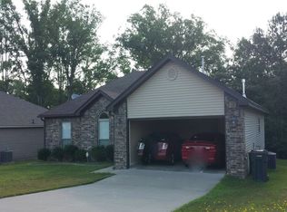 48 Bracey Cir, Little Rock, AR 72204