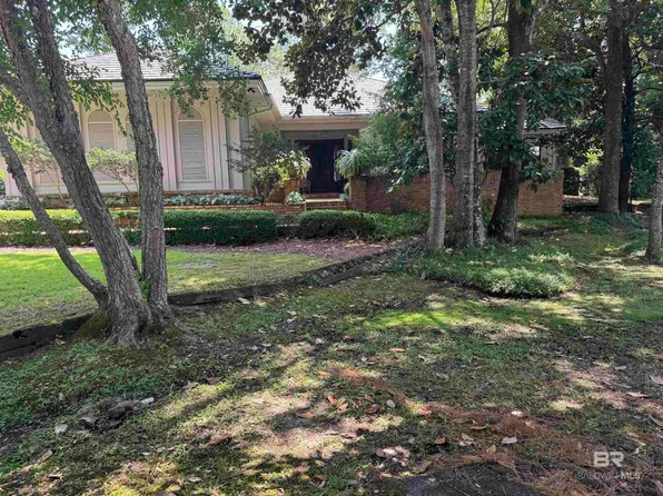 18170 Scenic Highway 98 APT 13, Point Clear, AL 36532