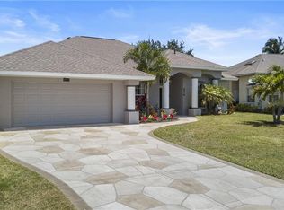 9316 Spring Cir, Pt Charlotte, FL 33981