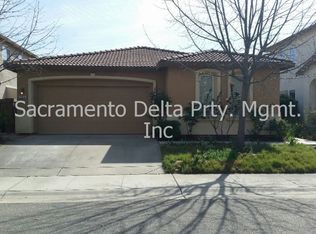2926 Holdrege Way, Sacramento, CA 95835