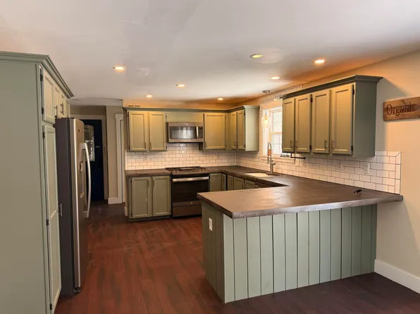 10 Henry Cotton Road, Conway, NH 03813