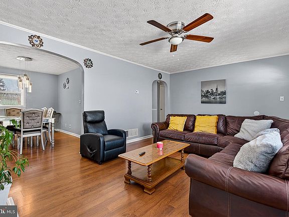 4th image of 3505 E Joppa Rd