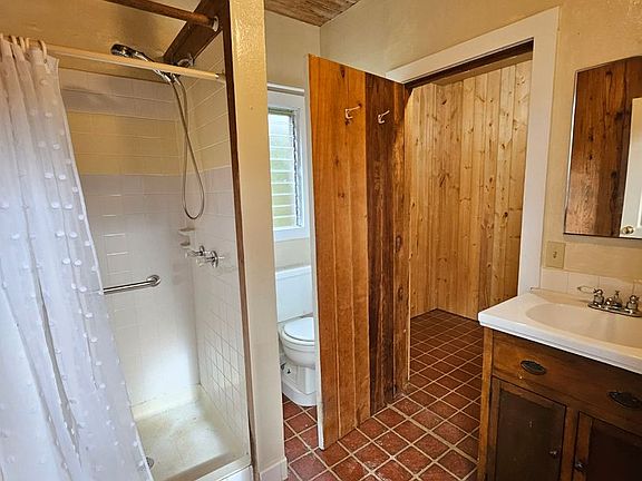 3rd image of 11-2917 Kamakahala St