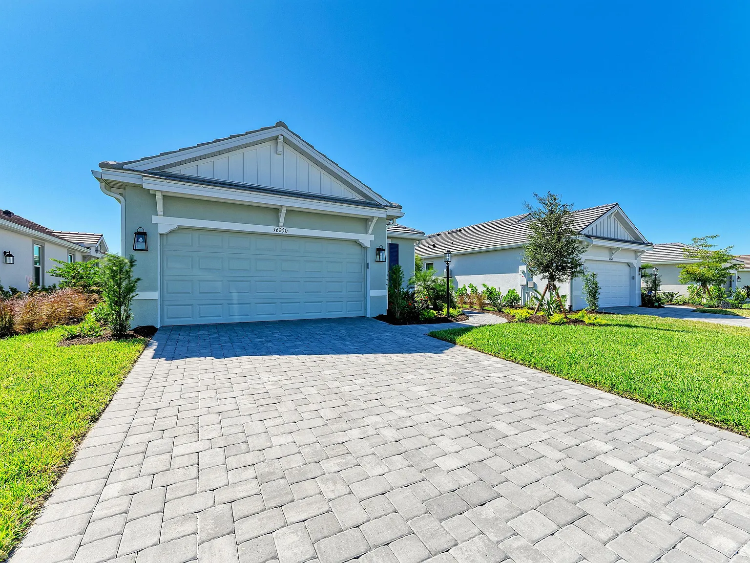 3 bed, 1988 sqft, $4,750 — Photo 4