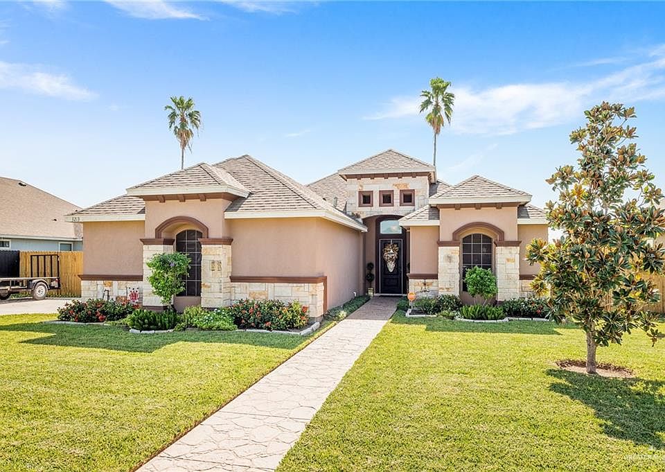 1st image of 3213 La Puerta Ave