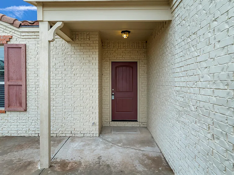 3742 W Austin St — Photo 4