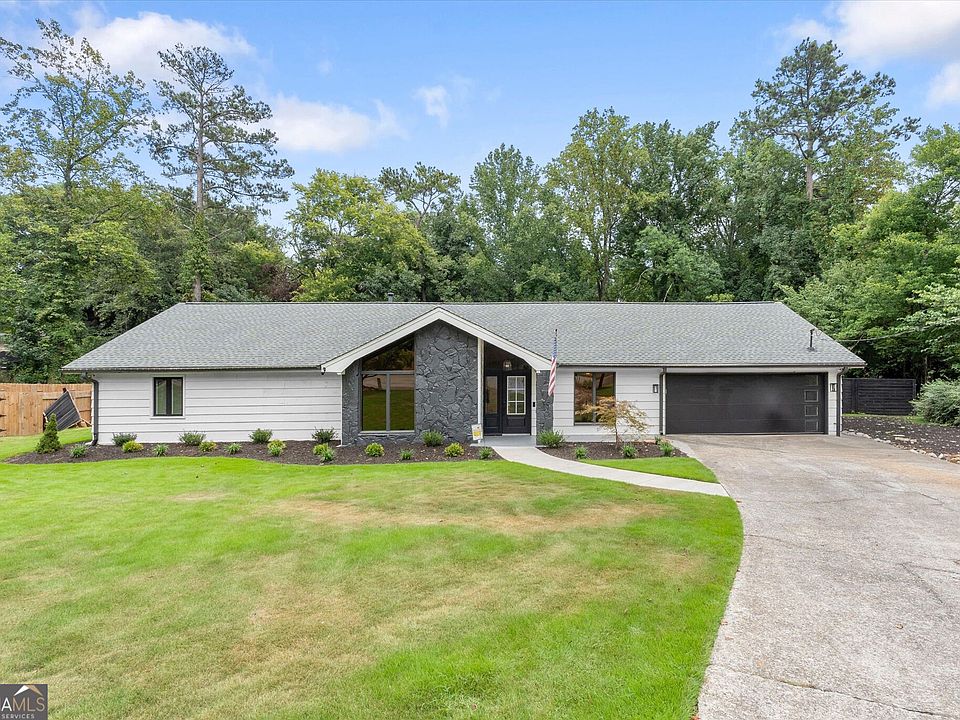 1st image of 1300 Chipping Ct