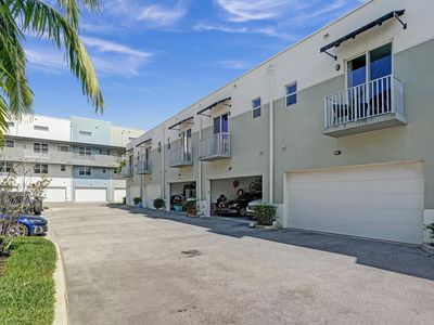 480 NE 35th Court #2, Oakland Park, FL, 33334