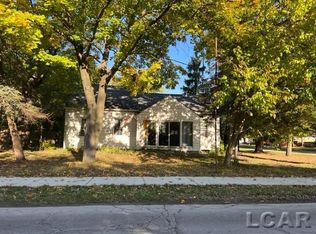 93 Division St, Petersburg, MI 49270