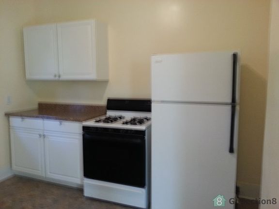 4th image of 1337 N Brookfield St