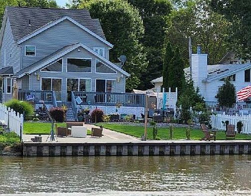2nd image of 35679 W Island Dr