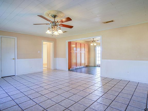 4th image of 190 Minwood St