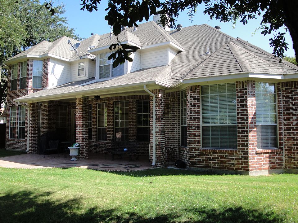 2nd image of 421 Avalon Ln
