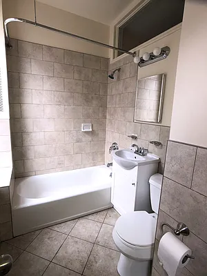 Rented by City Connections Realty | media 19