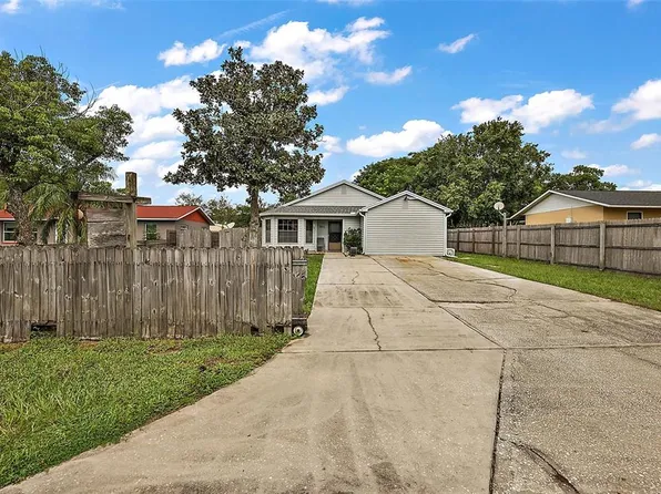 11333 Grove St, Leesburg, FL 34788