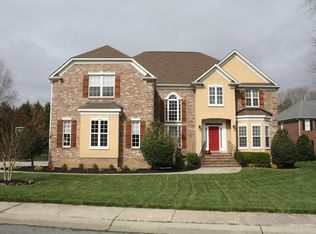 6172 Fourwood Dr, Matthews, NC 28104