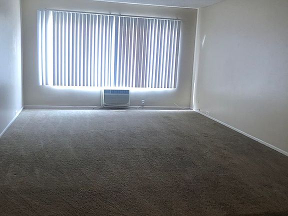 4th image of 204-206 W F St #10
