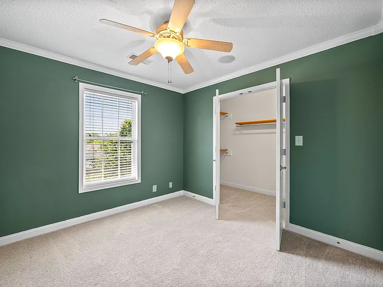 680 Foxfield Dr — Photo 27